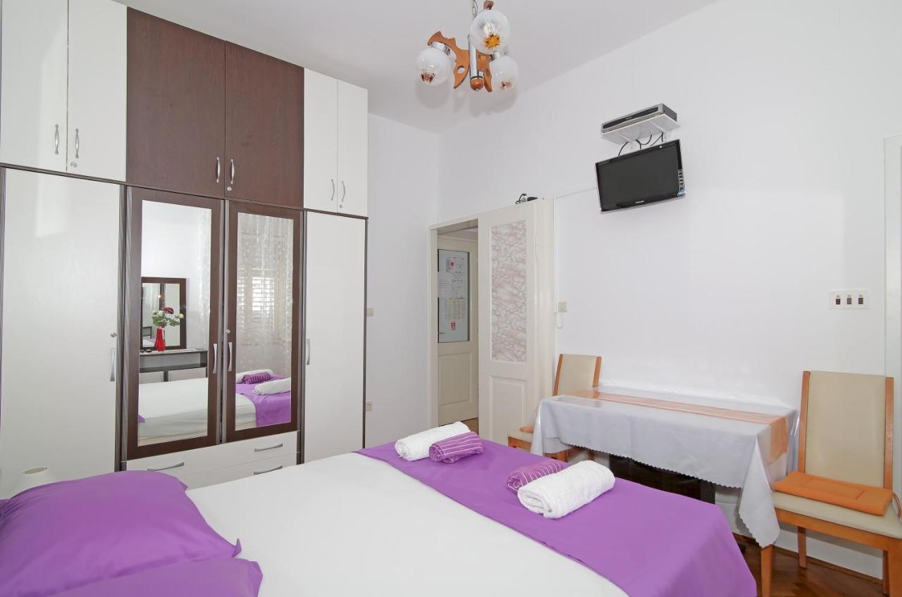 Guest house Rooms&studios Rina 3*